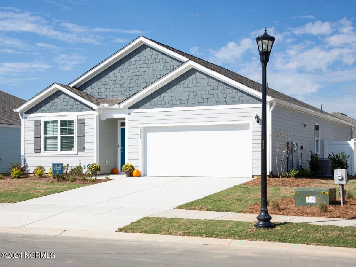 3113 Lochgreen Circle