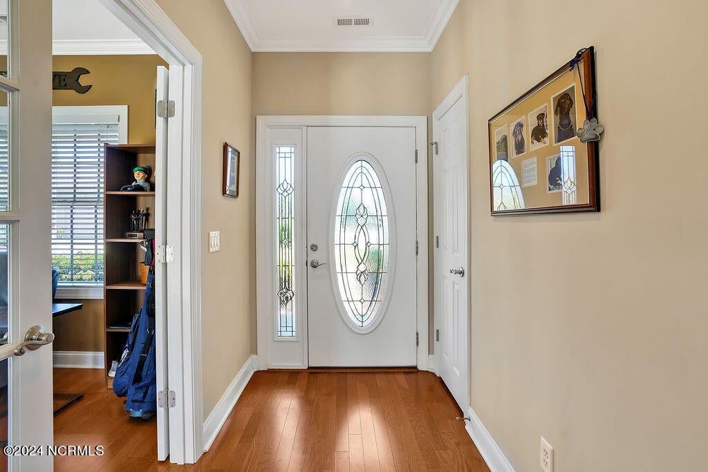 1116 Larchmont Court