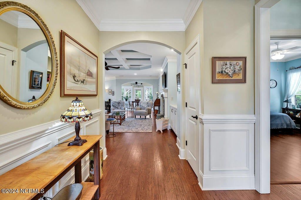 2041 Forest View Circle