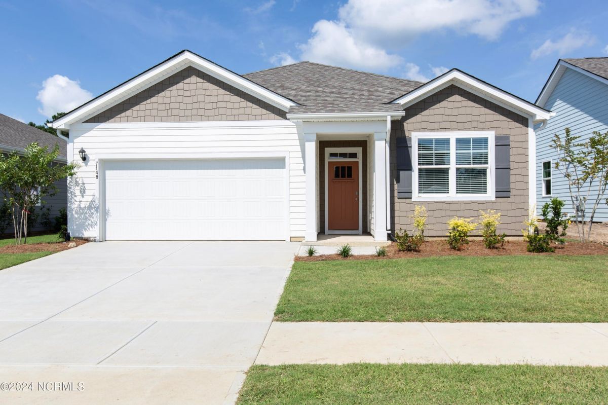 3092 Lochgreen Circle