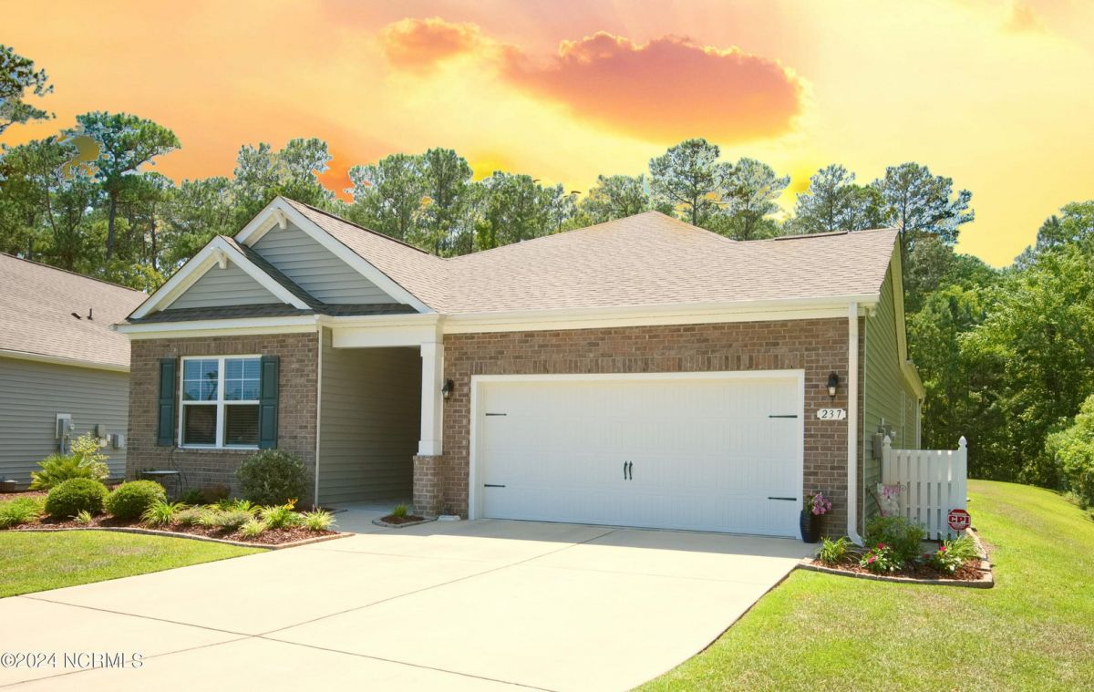 237 Calabash Lakes Boulevard