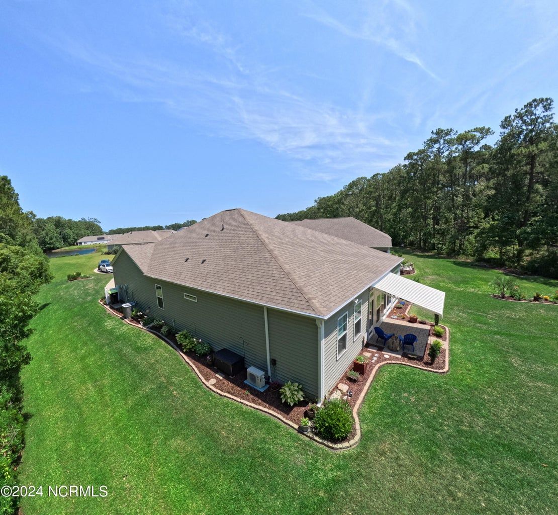 237 Calabash Lakes Boulevard