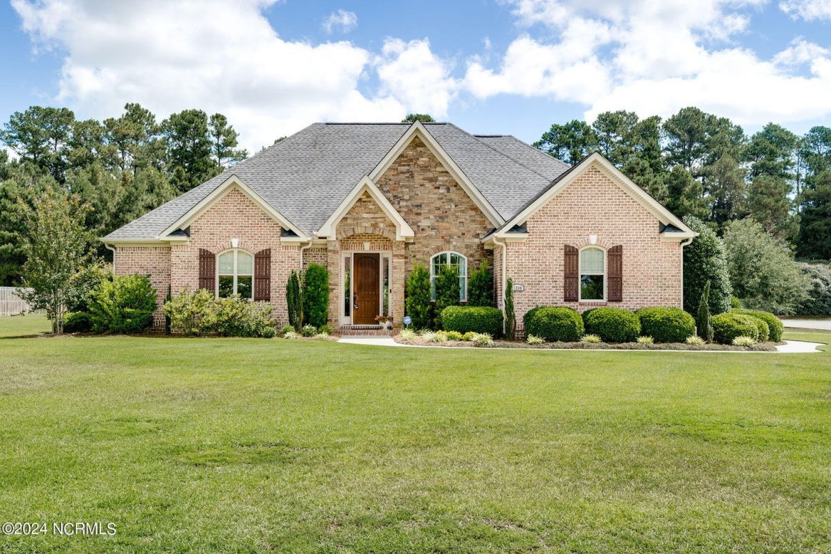 1200 Regalia Lane