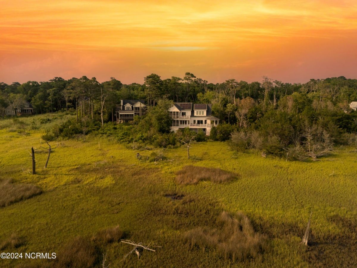 3253 Beaver Creek Drive