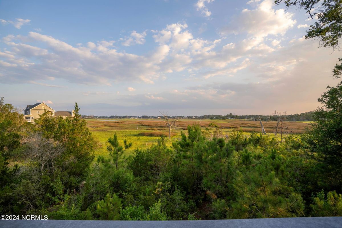 3253 Beaver Creek Drive