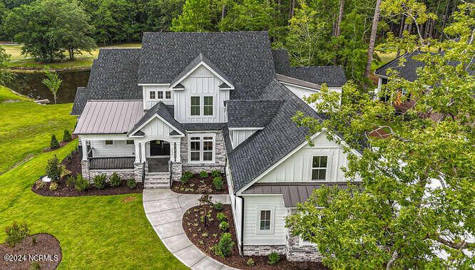 6570 Castlebrook Way