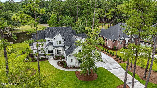 6570 Castlebrook Way