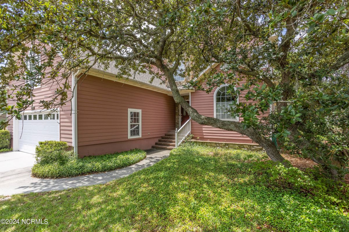 3581 Sanderling Drive