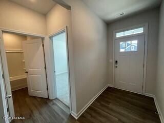 3049 Lochgreen Circle