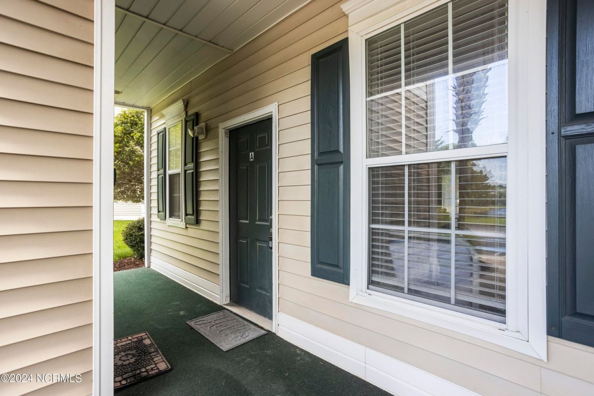 868 Great Egret Circle