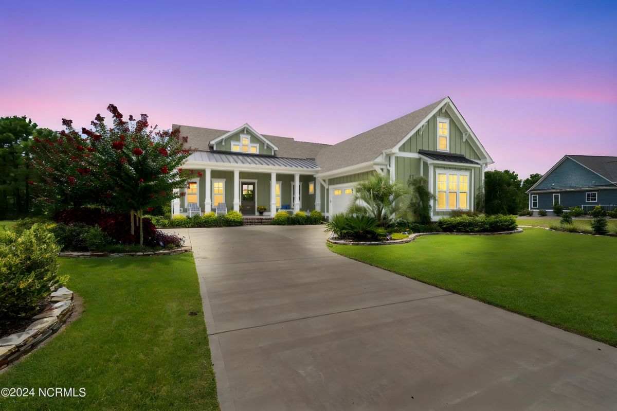 3046 Beachcomber Drive