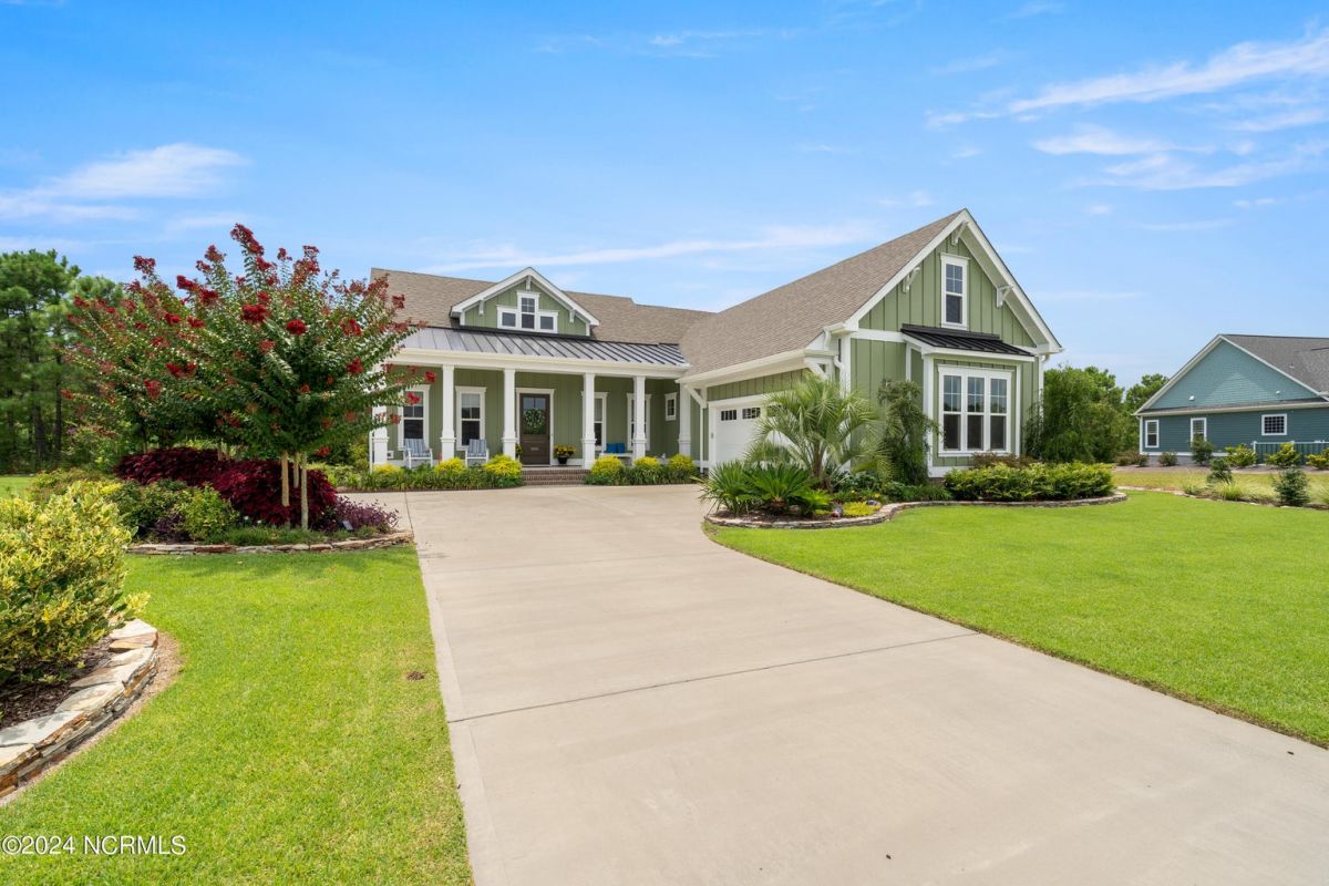 3046 Beachcomber Drive