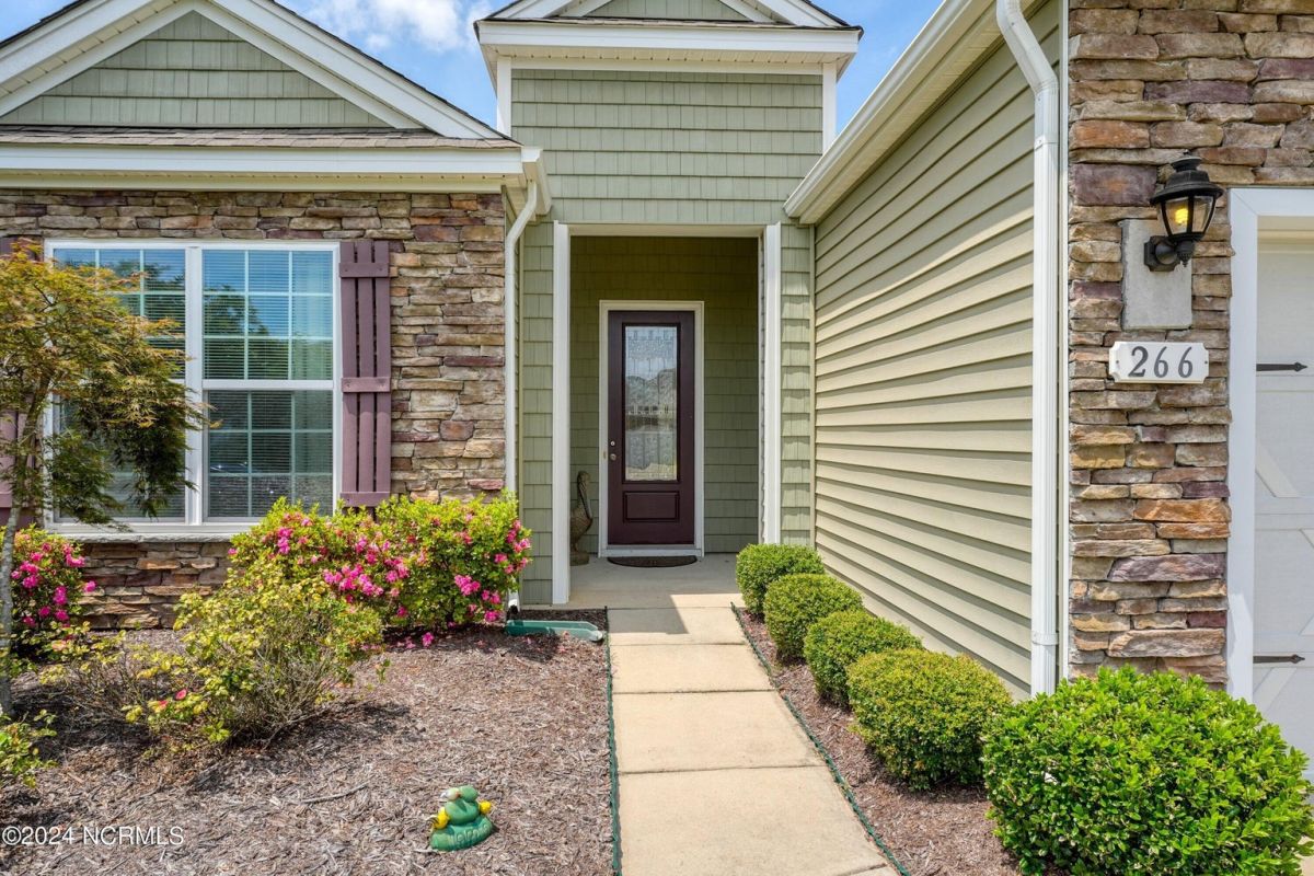 266 Cable Lake Circle