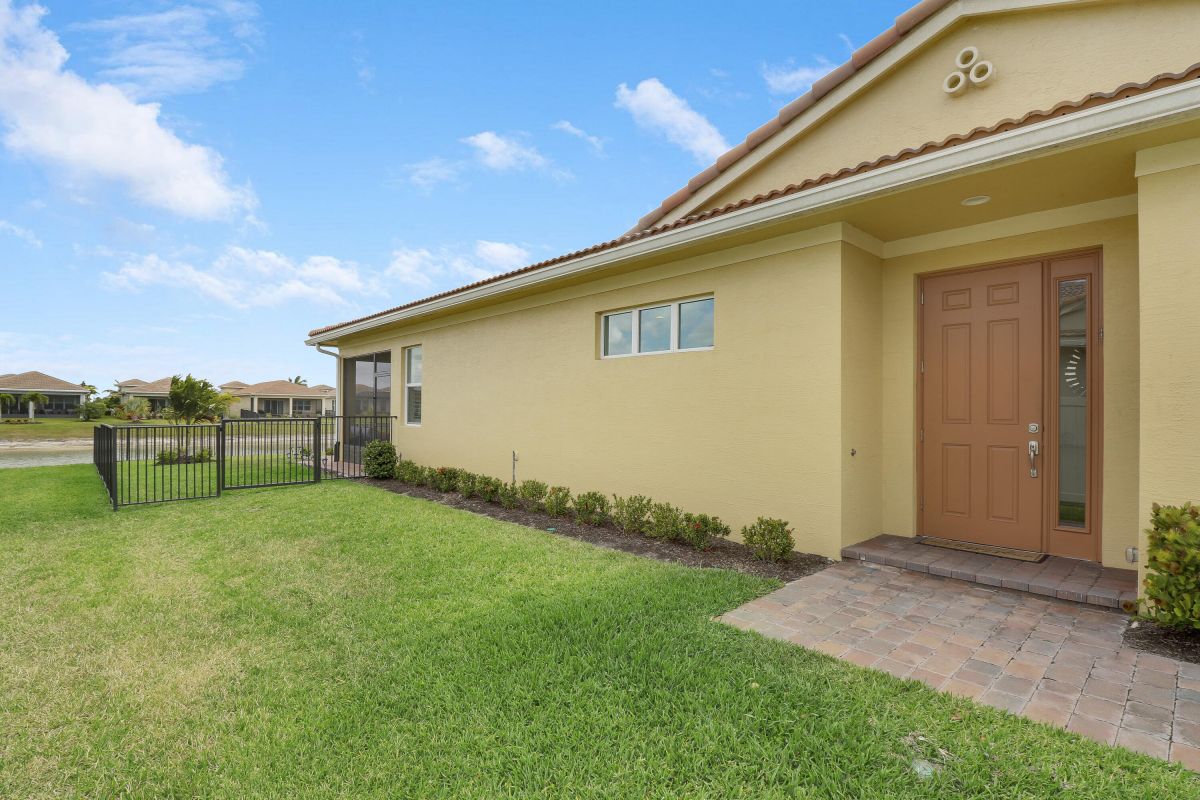 26167 Viterbo Way