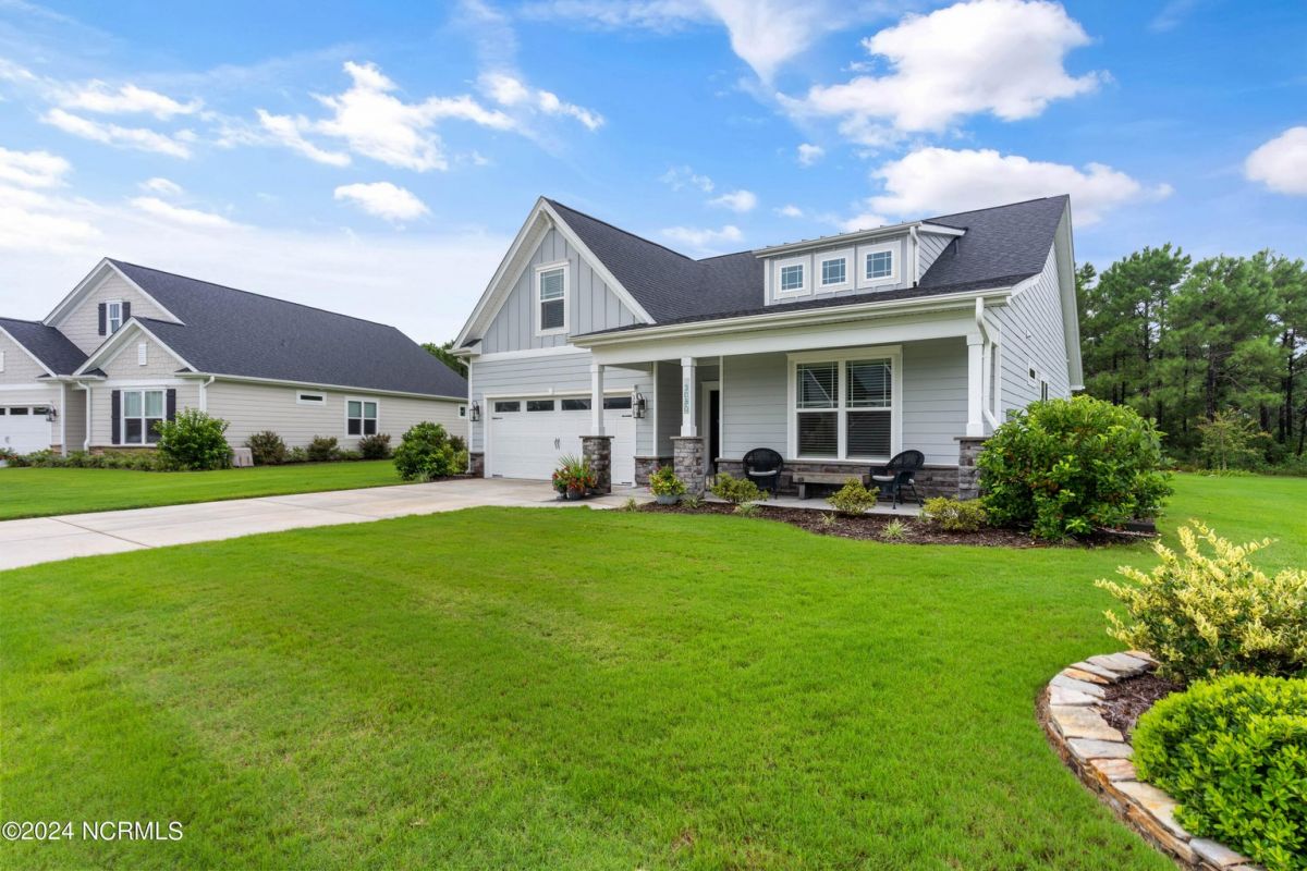 3050 Beachcomber Drive