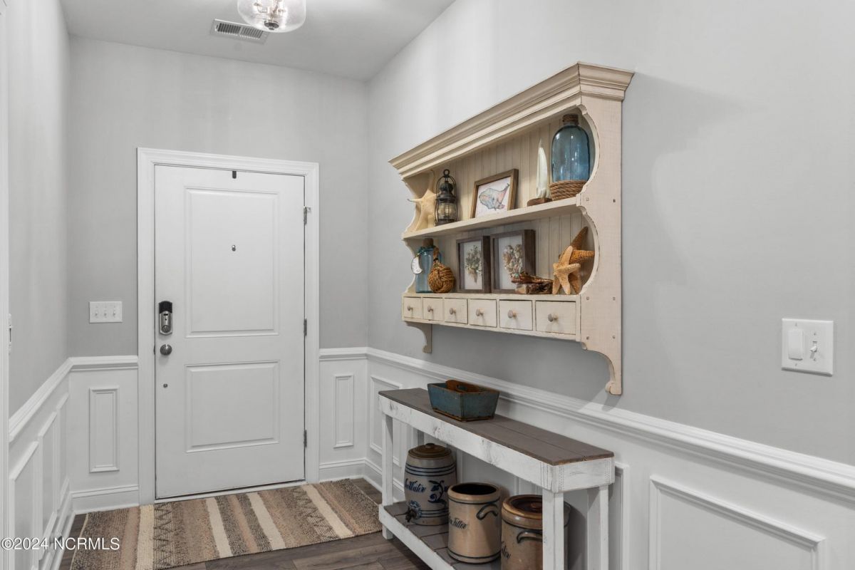 3050 Beachcomber Drive