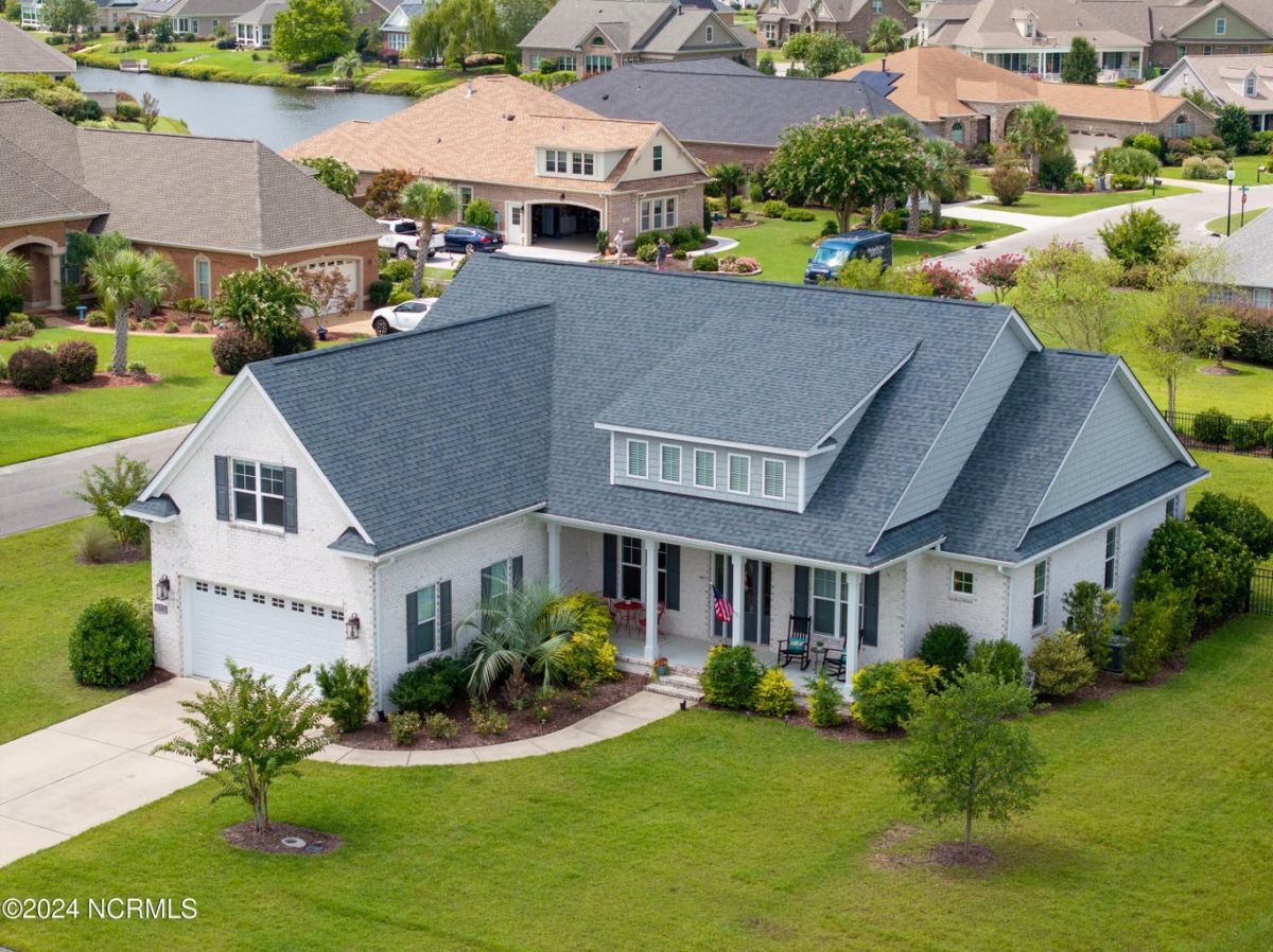 1202 Carabel Court