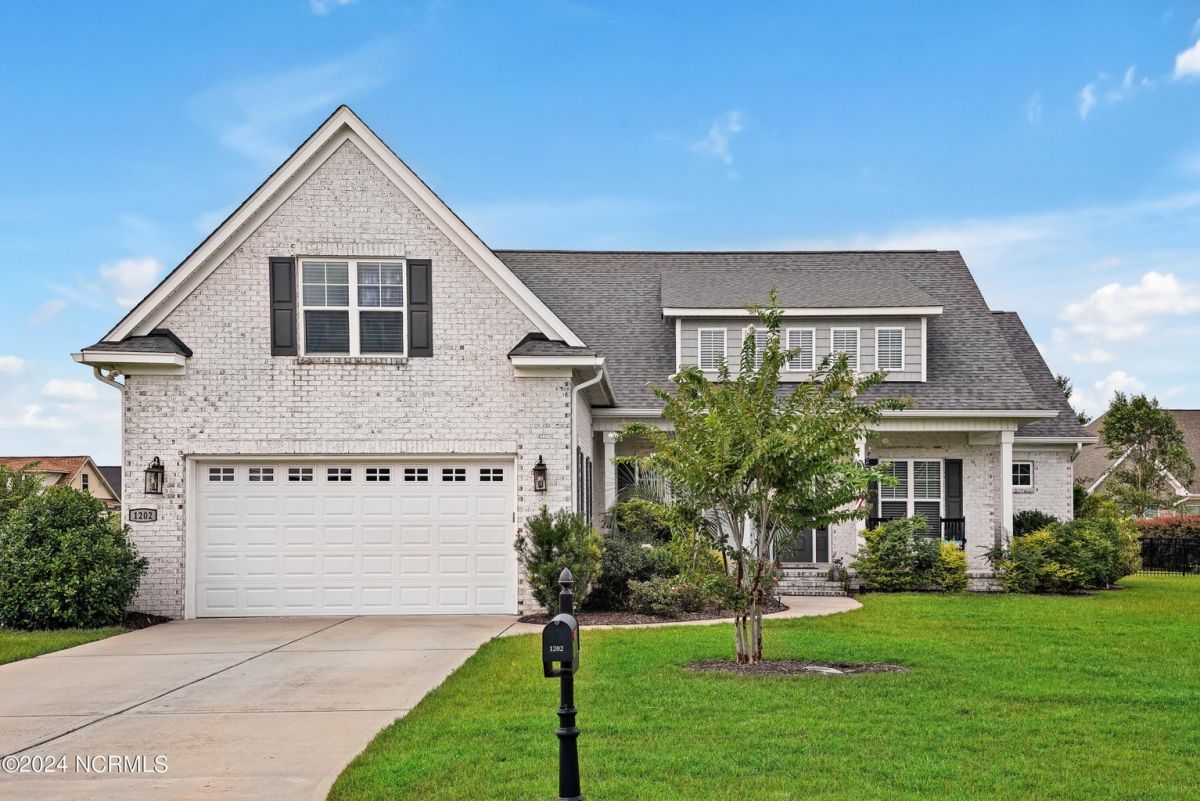 1202 Carabel Court
