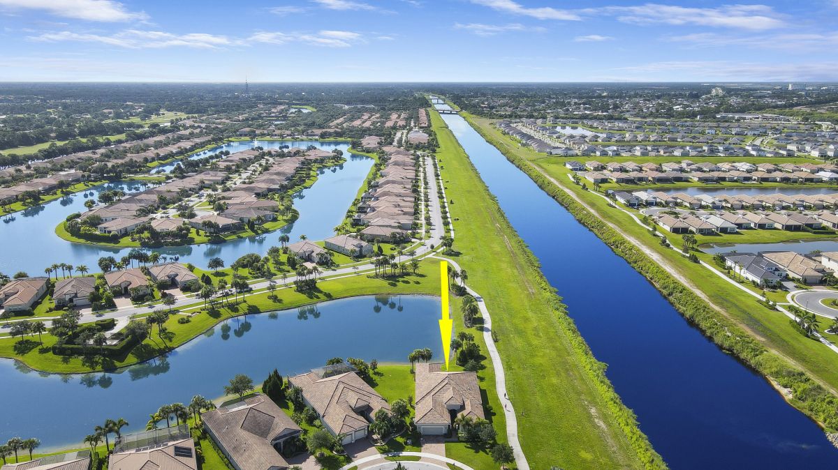 17000 Sapri Way
