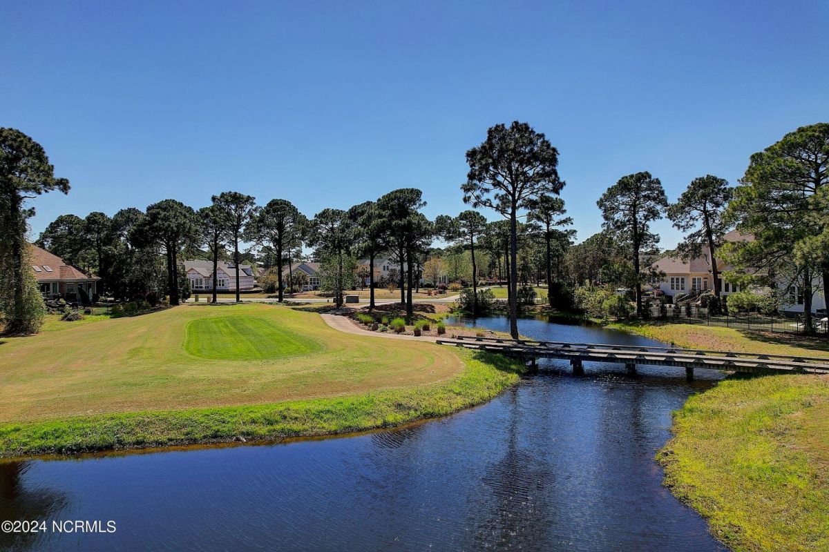 2807 Inverness Circle