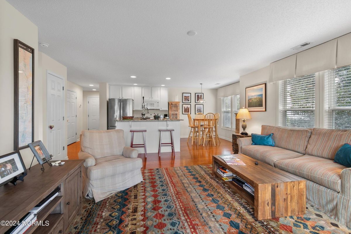 3350 Club Villas Drive