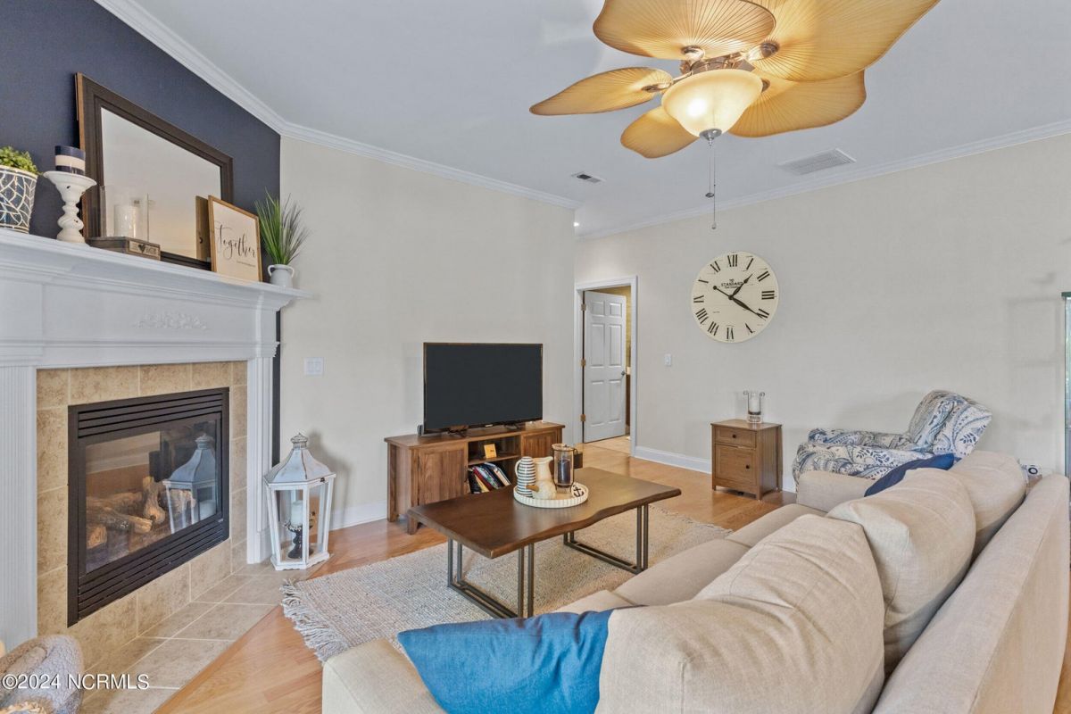 1193 Lillibridge Drive