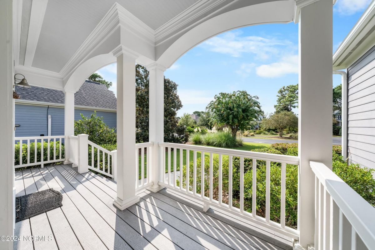 2872 Trailwood Drive