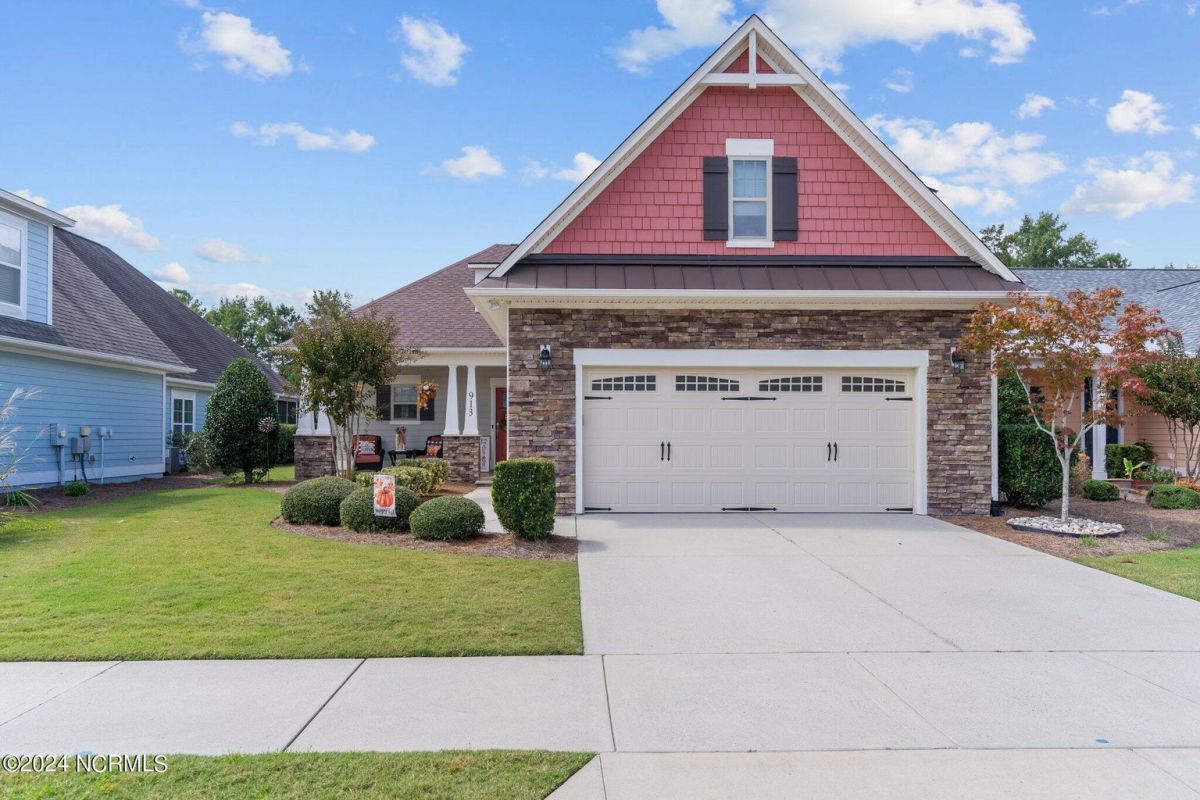 913 Tannin Bark Circle