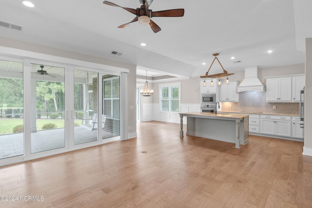 4525 Regency Crossing