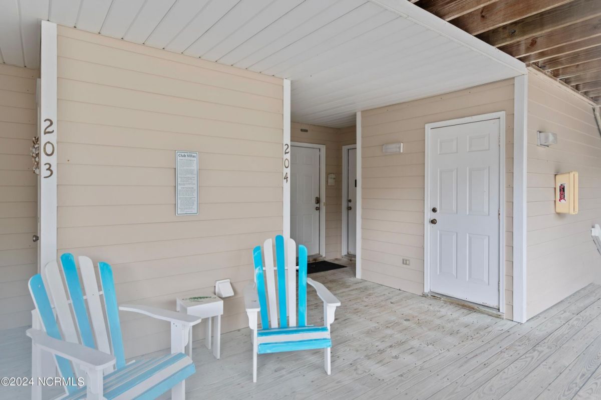 3350 Club Villas Drive