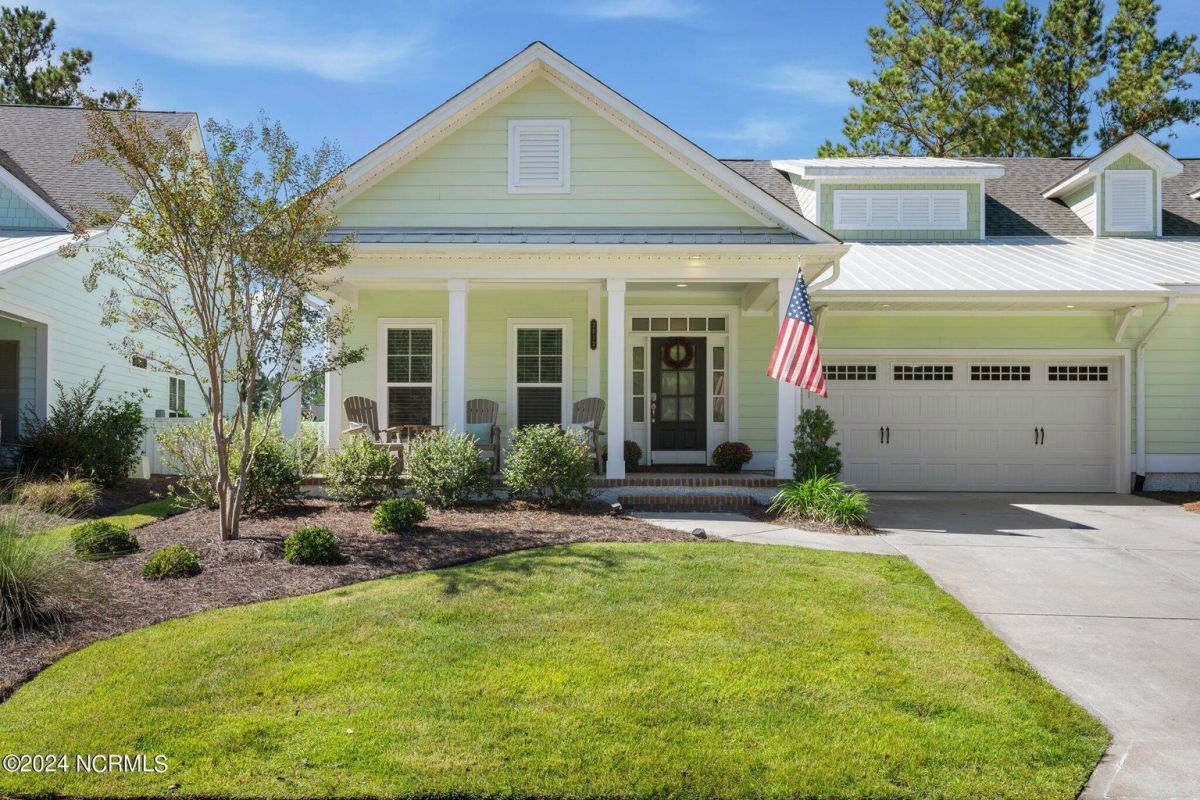 3813 Mapleville Lane