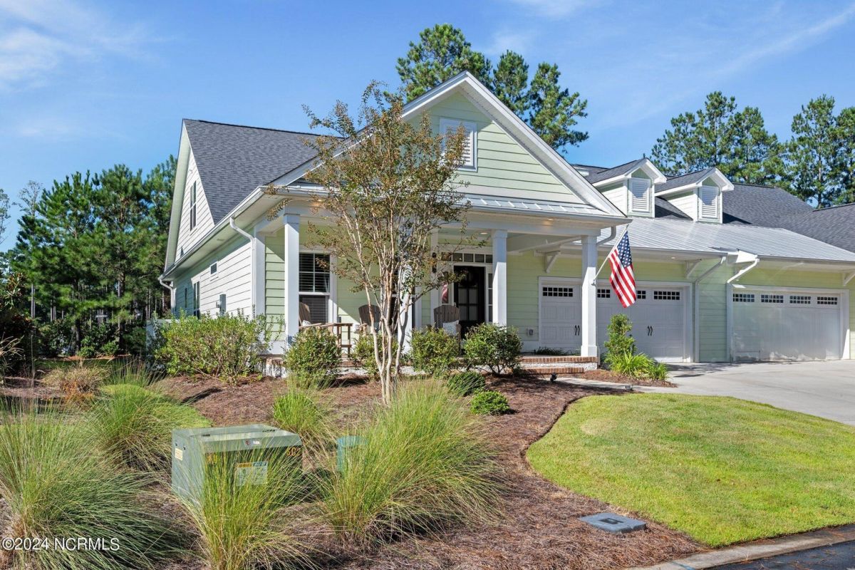 3813 Mapleville Lane