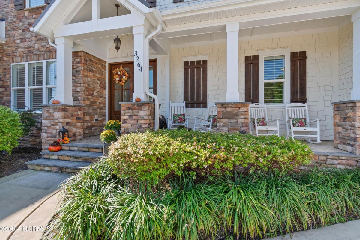 3264 Moss Hammock Wynd