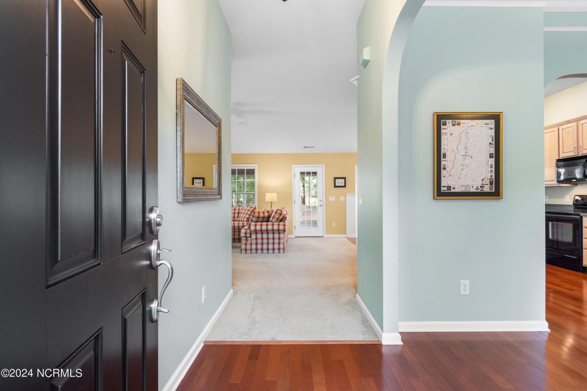 547 Sandpiper Bay Drive