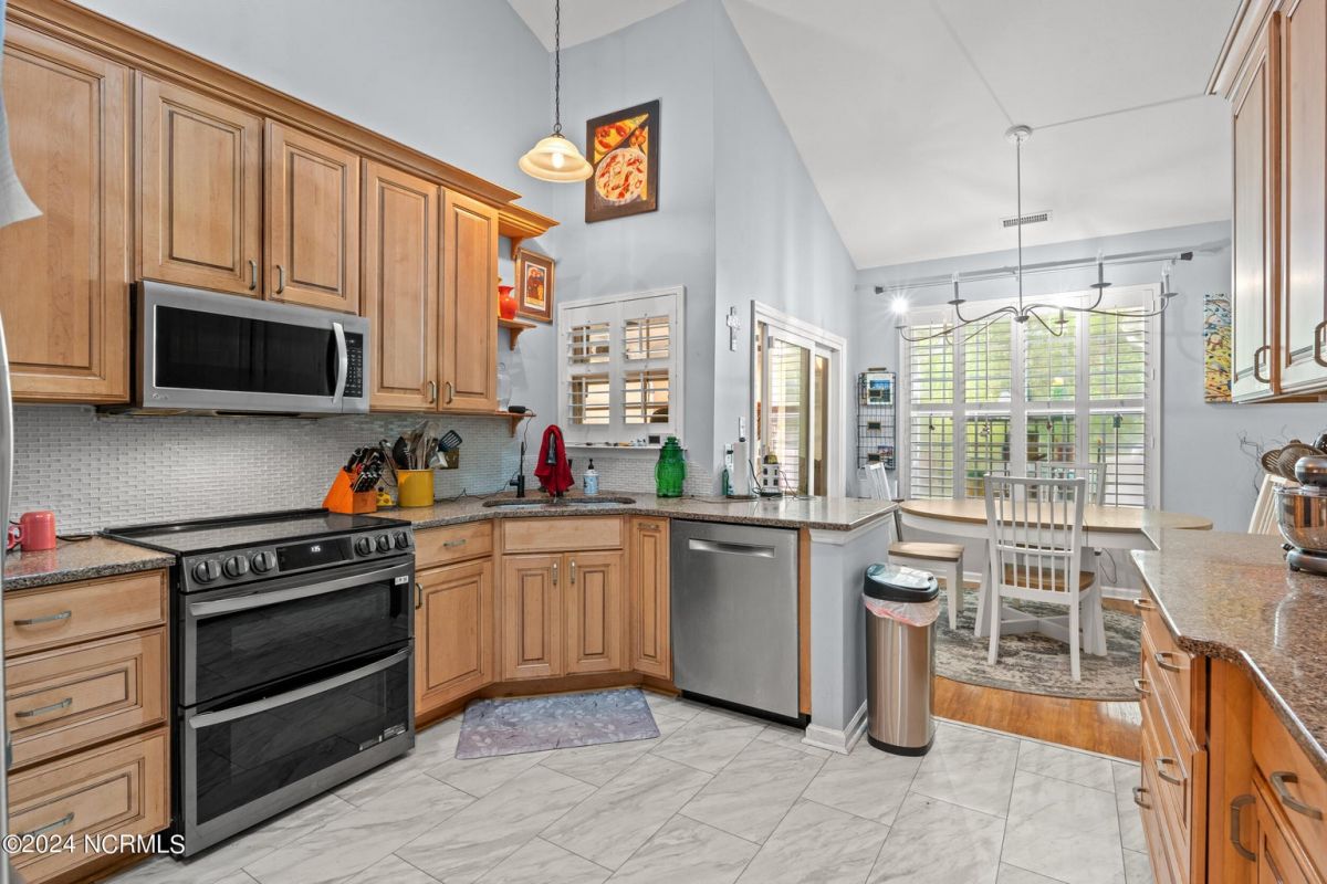 534 Sandpiper Bay Drive