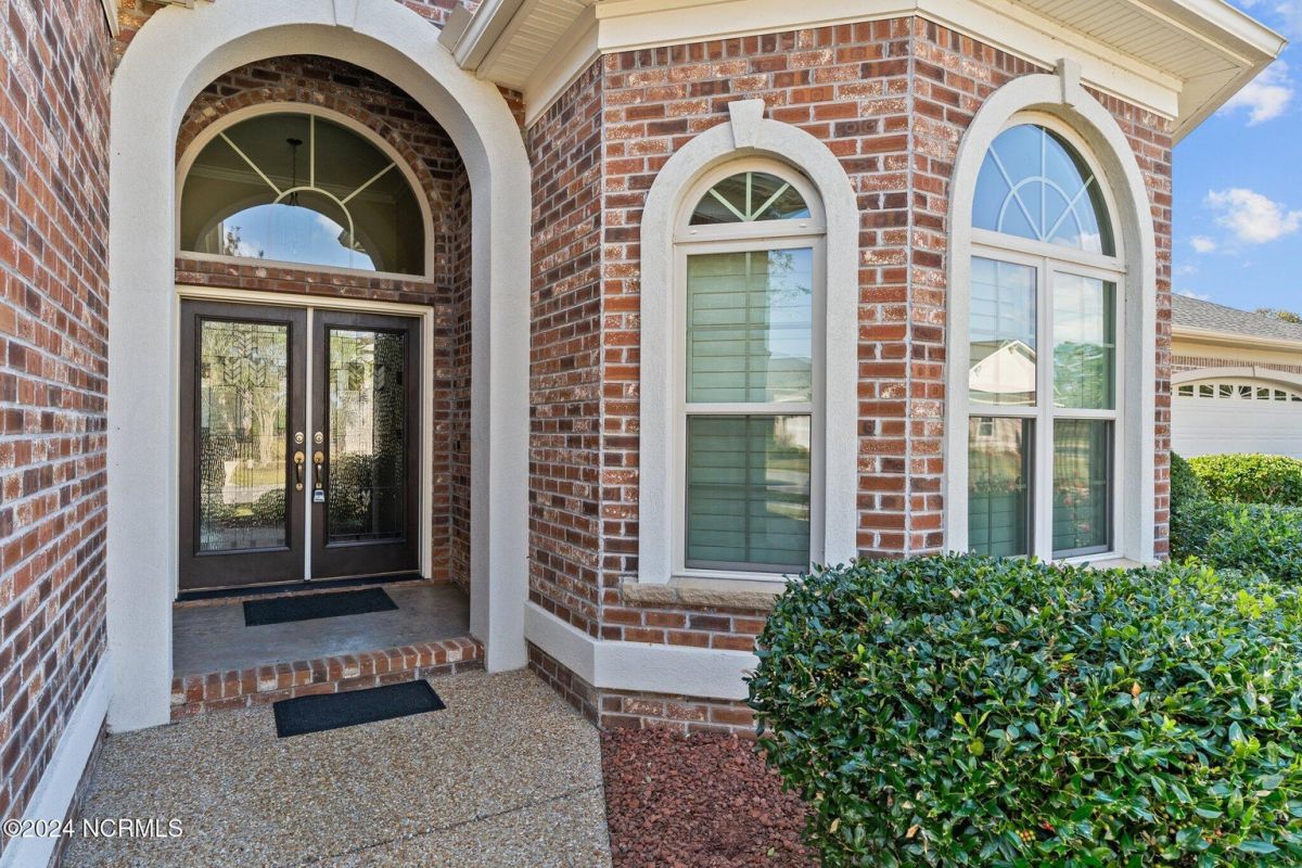 8239 Masonboro Pointe