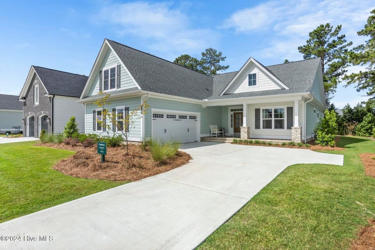 9165 Crossbill Drive