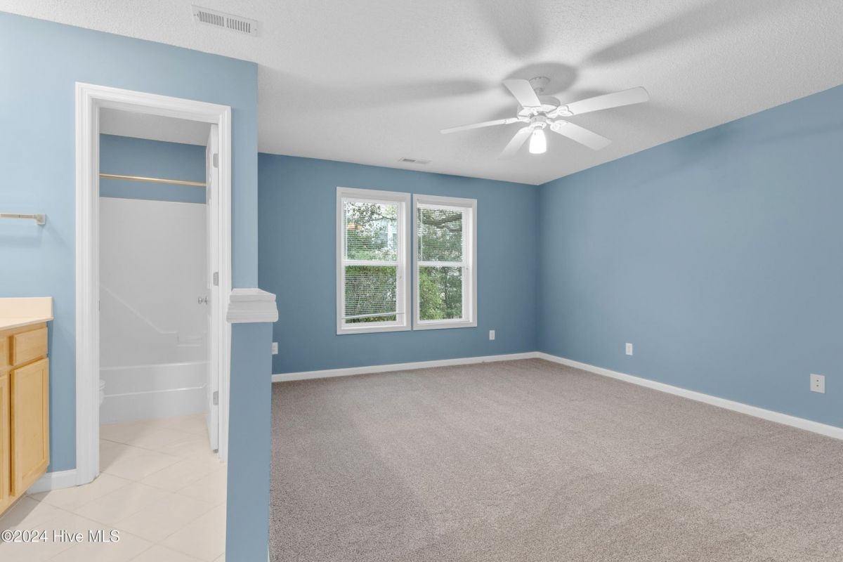 3350 Club Villas Drive