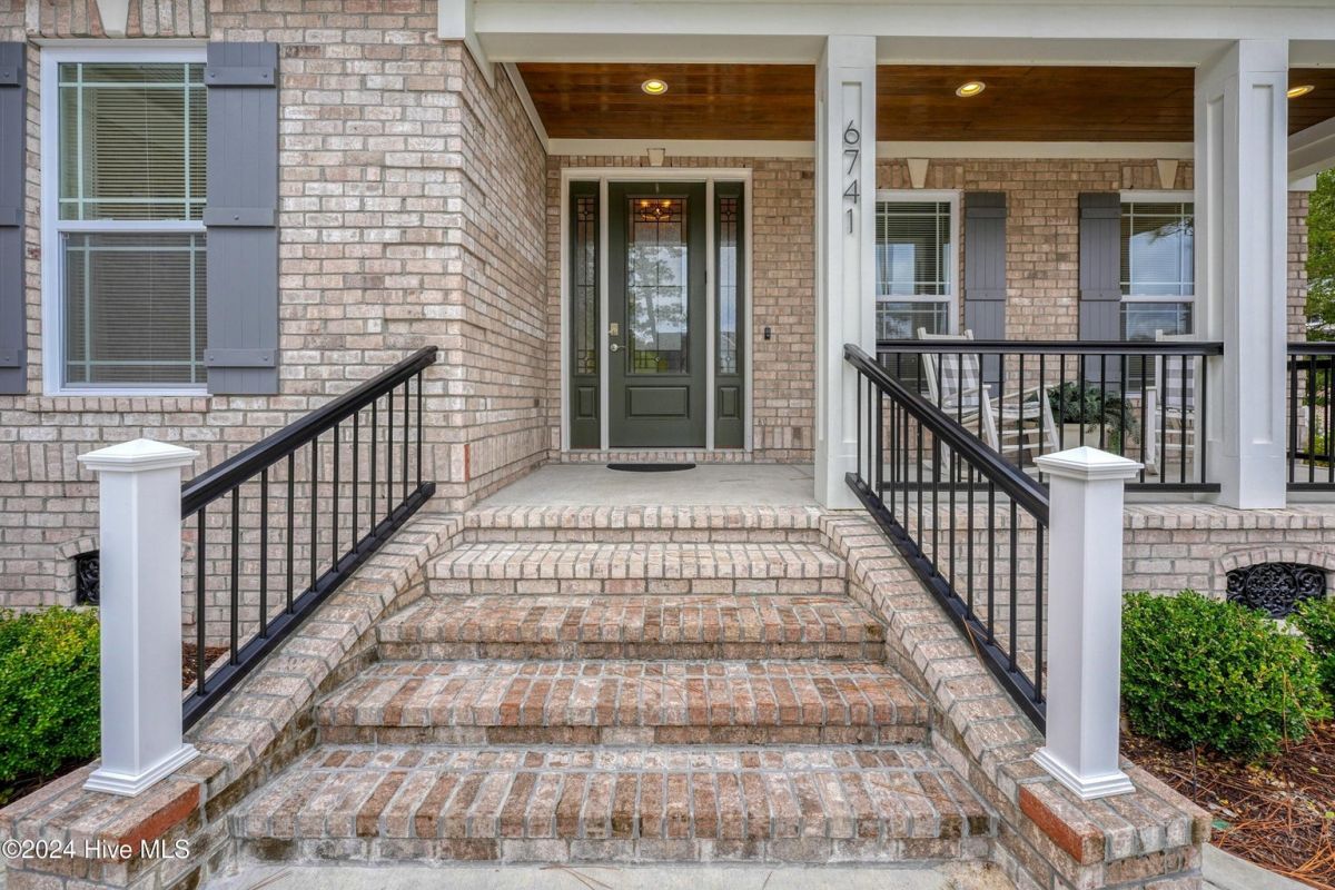 6741 Summerhill Glen