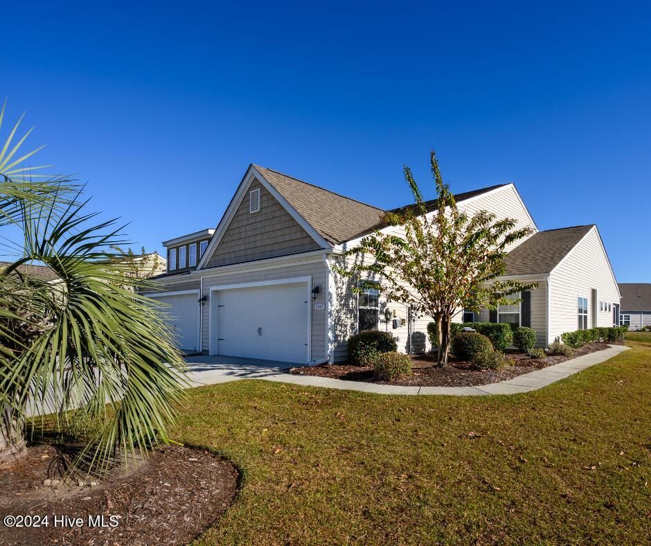 1045 Chadsey Lake Drive