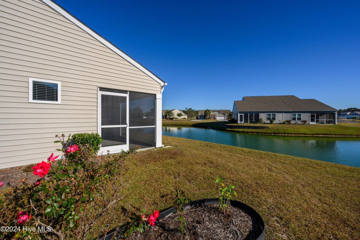 1045 Chadsey Lake Drive