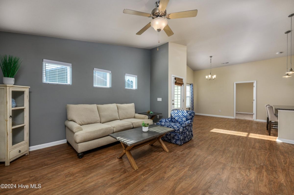 1045 Chadsey Lake Drive