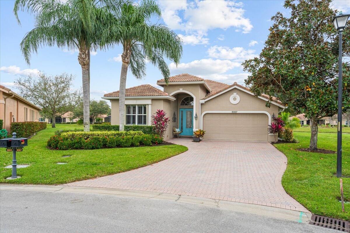 9067 Short Chip Circle