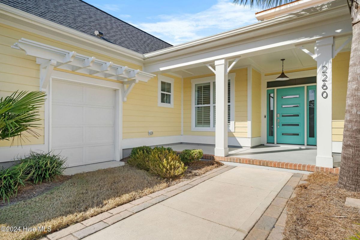 2260 Cross Pointe Court