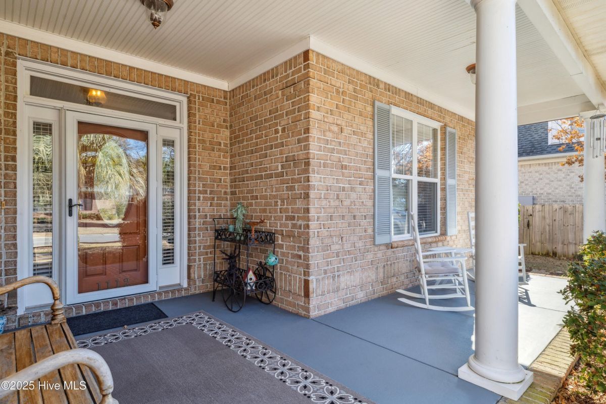 1112 Veranda Court
