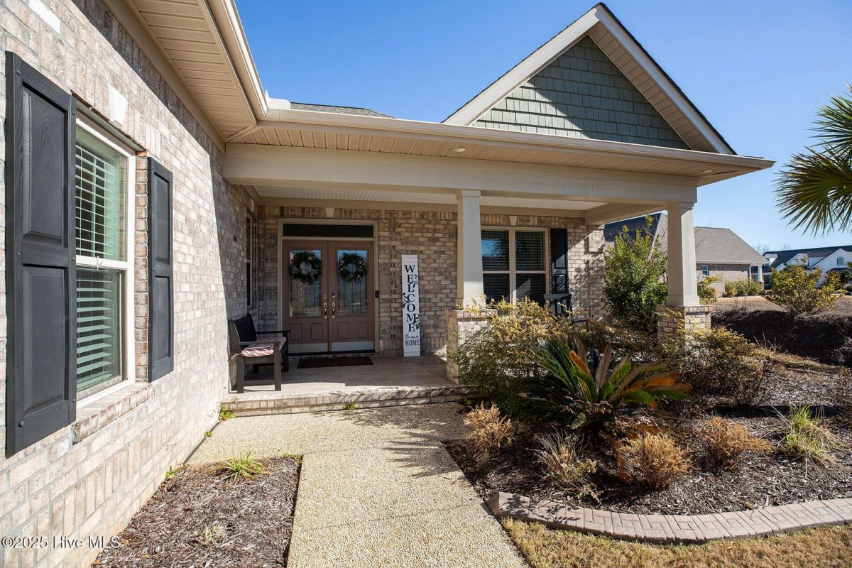 8646 Coachwood Court