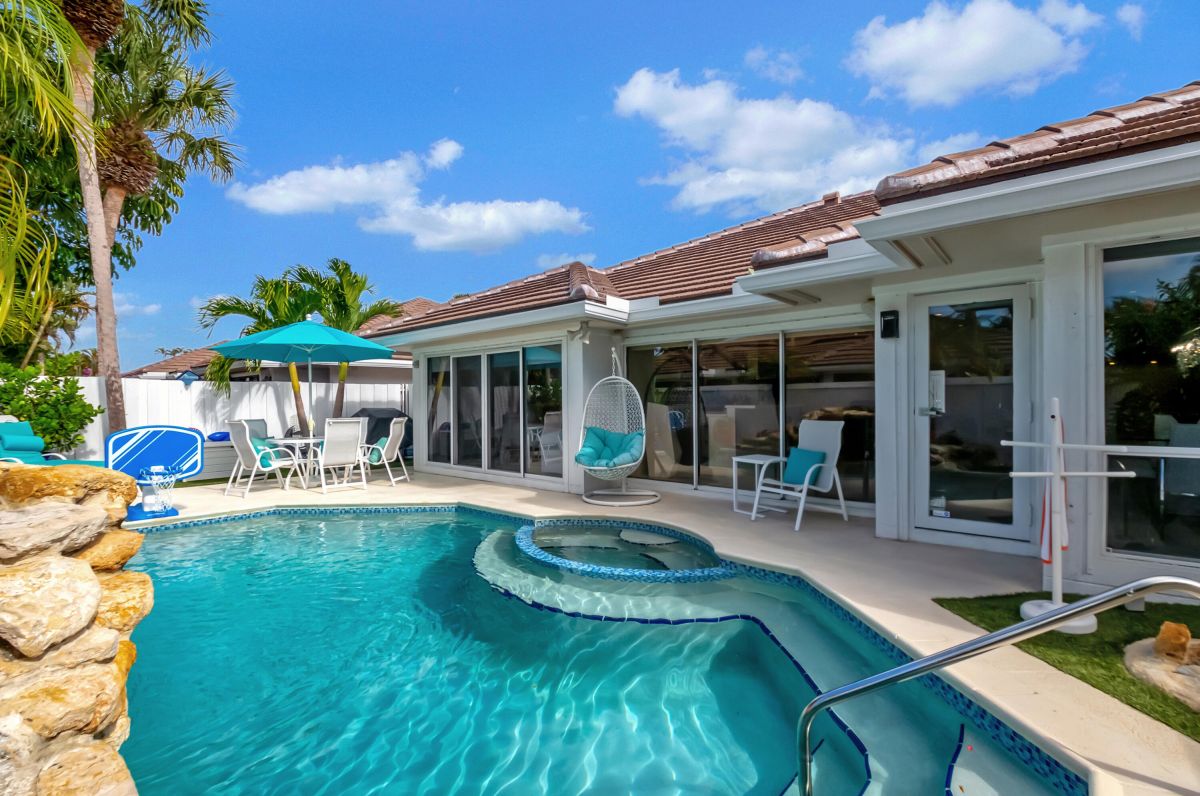 20523 Linksview Drive