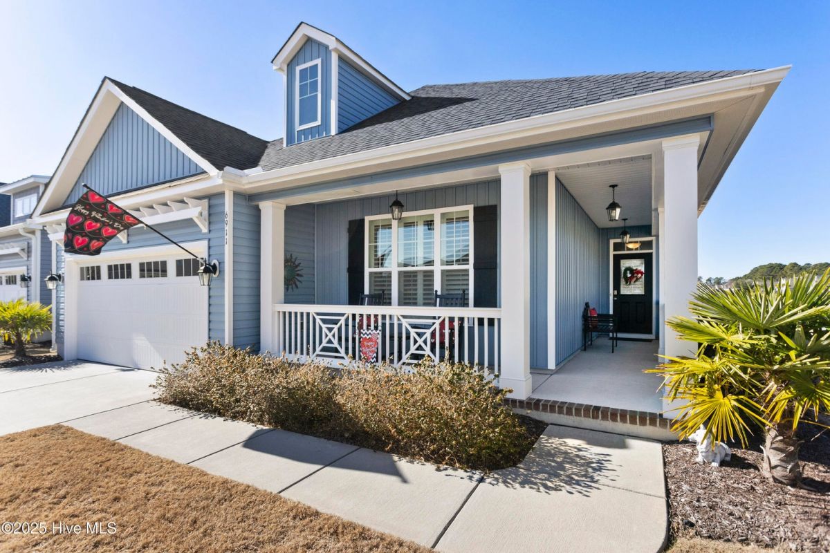 6911 Gracieuse Lane