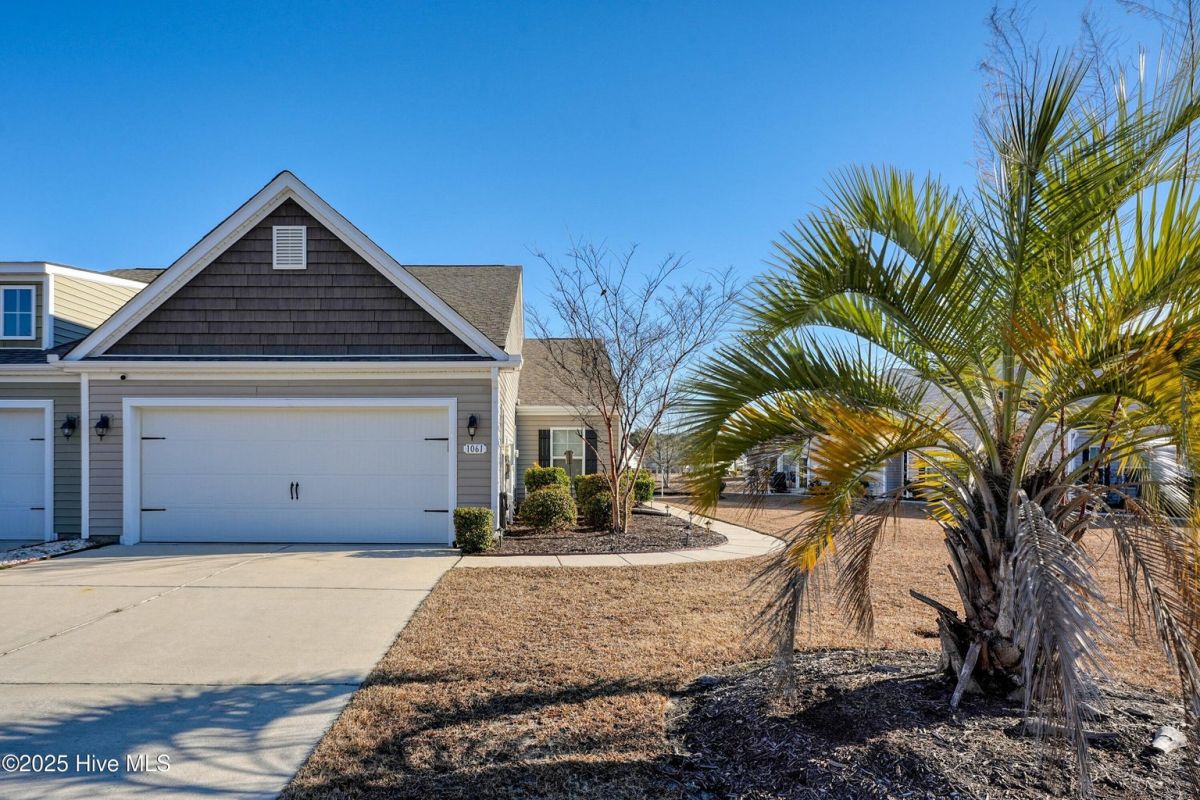 1061 Chadsey Lake Drive