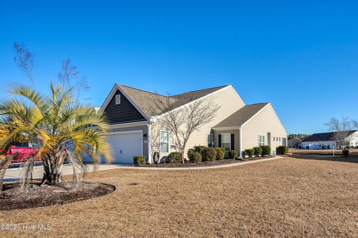 1061 Chadsey Lake Drive